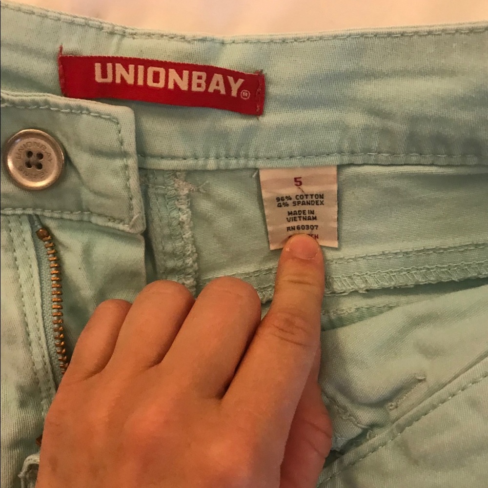 Union bay turquoise shorts - Picture 2 of 3